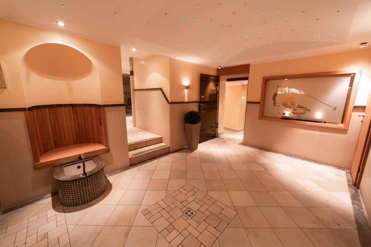 Hotel Ulli Zuers ภายนอก รูปภาพ