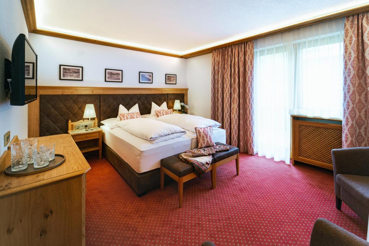 Hotel Ulli Zuers ภายนอก รูปภาพ