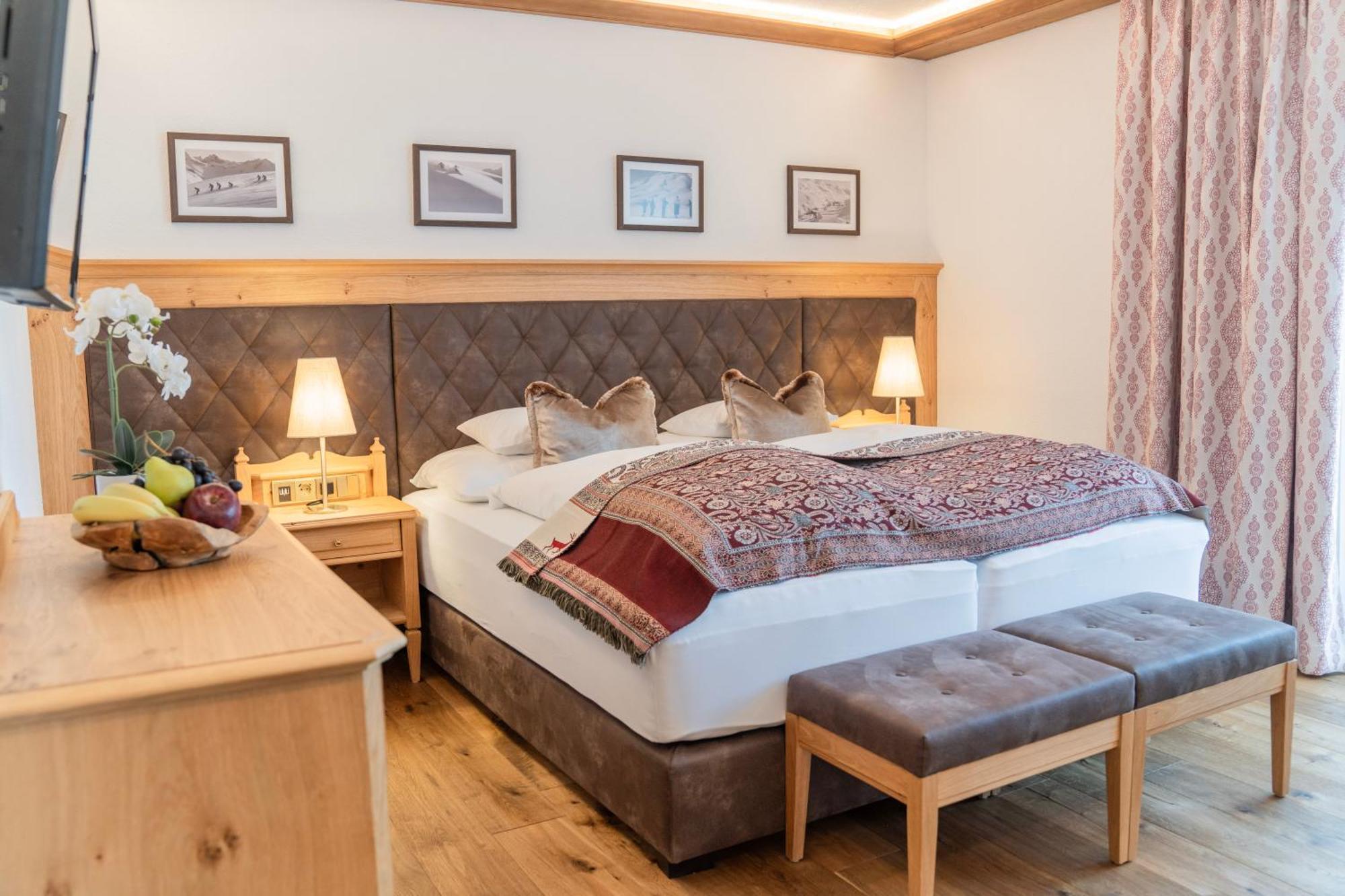 Hotel Ulli Zuers ภายนอก รูปภาพ