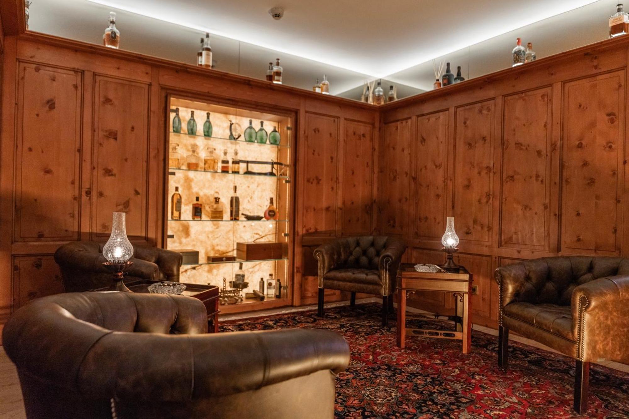 Hotel Ulli Zuers ภายนอก รูปภาพ