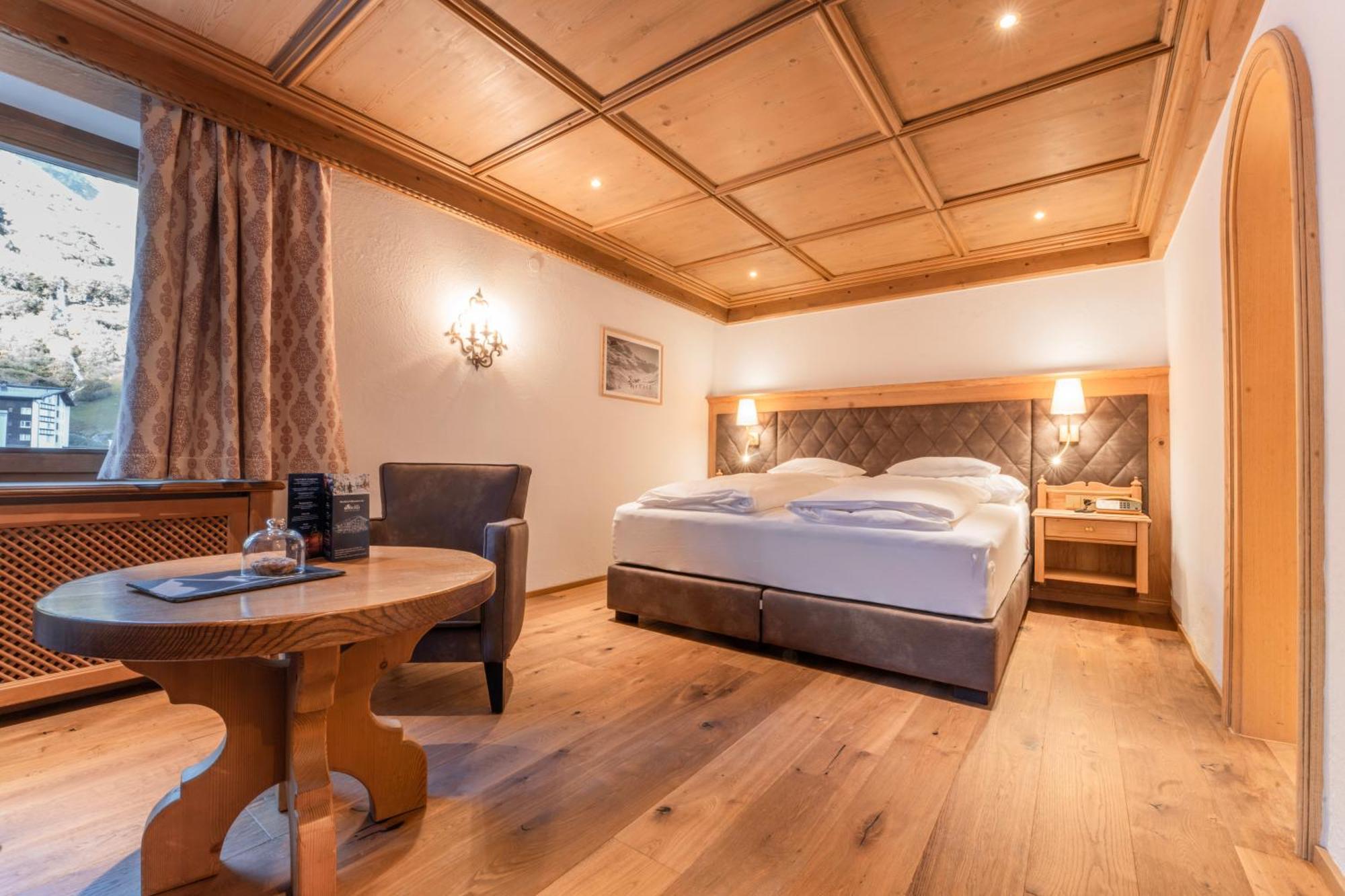 Hotel Ulli Zuers ภายนอก รูปภาพ