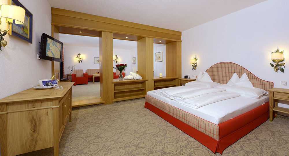 Hotel Ulli Zuers ภายนอก รูปภาพ