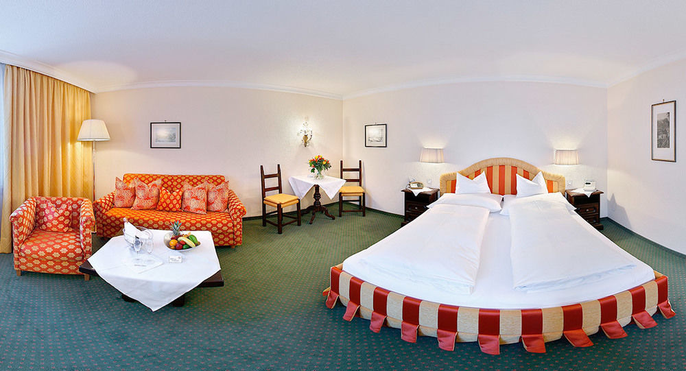 Hotel Ulli Zuers ภายนอก รูปภาพ