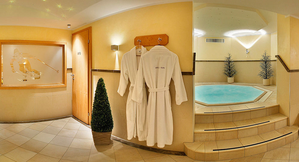 Hotel Ulli Zuers ภายนอก รูปภาพ